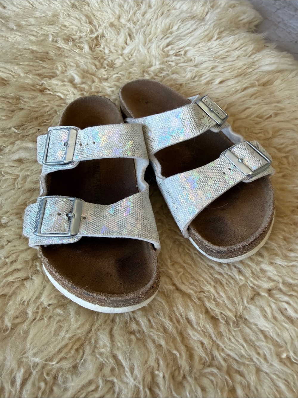 Birkenstock Girl's Arizona Holographic Strap EU 34 3-3.5
